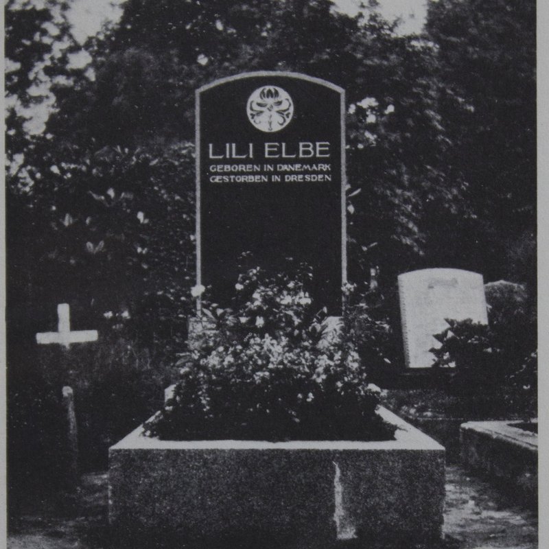 Historic photo of Trinitatis Cemetery (Trinitatisfriedhof), Dresden In Copyright, used with permission.